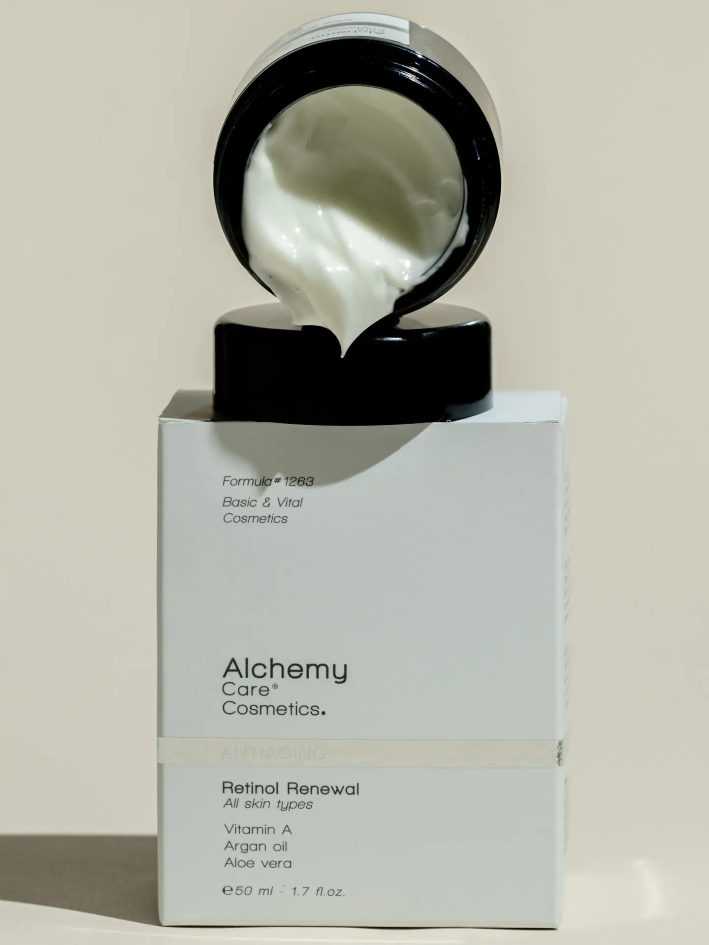 Retinol Renewal Cream - Image 3