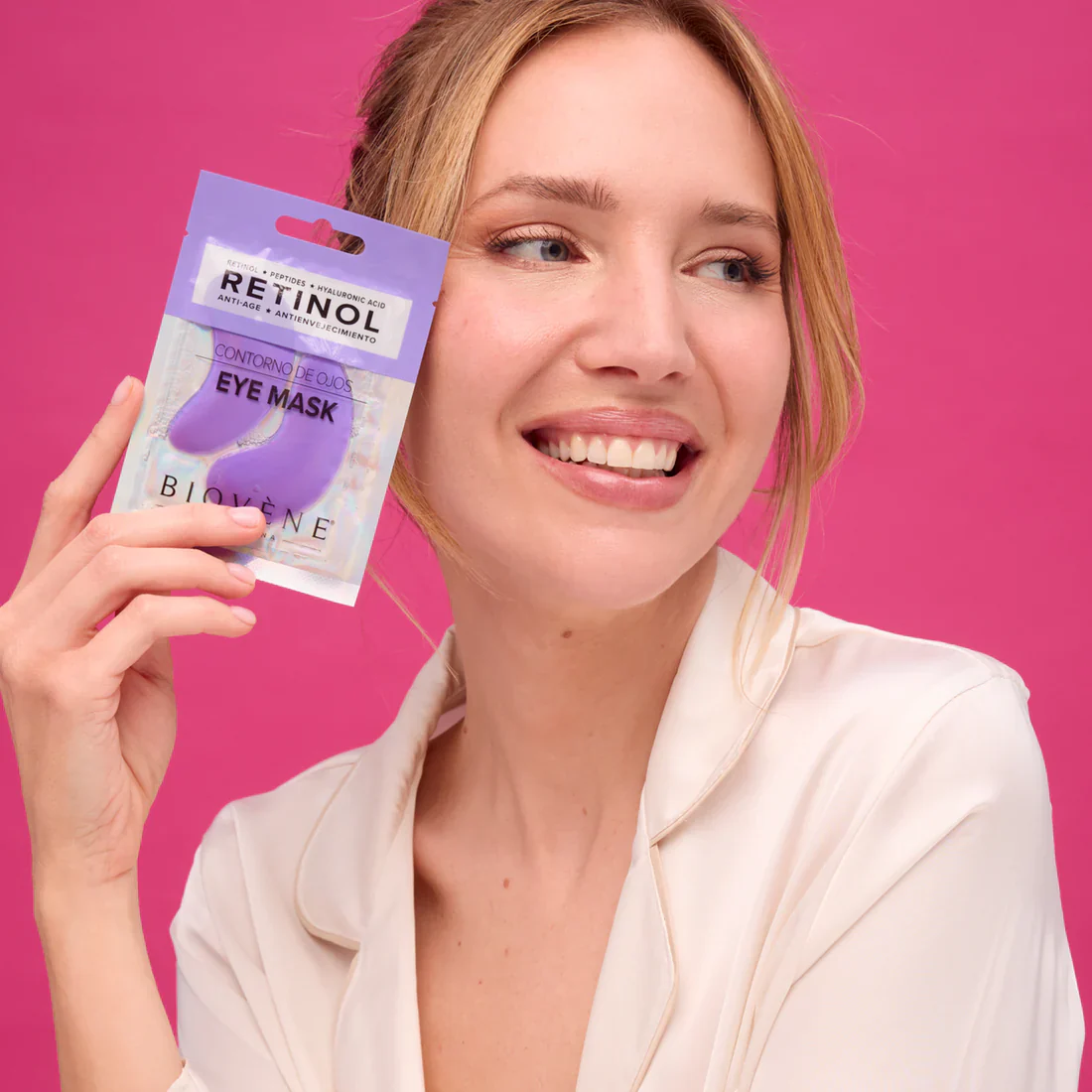 Retinol Eye Pad Mask With Peptides & Hyaluronic Acid - Image 3