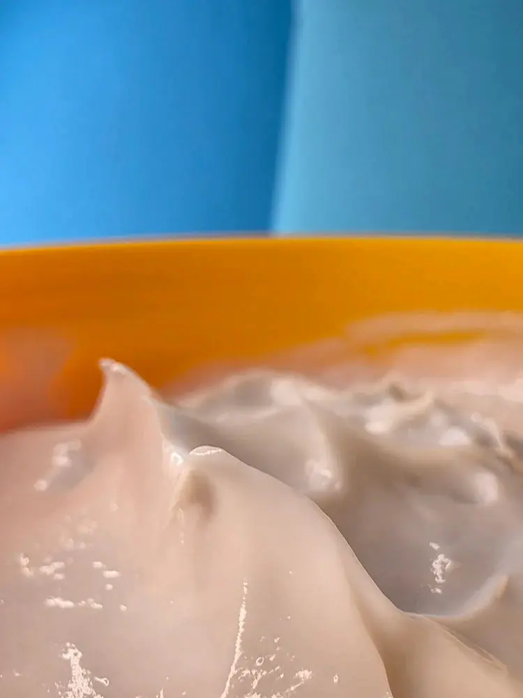 Radiant Hialuronic Cream - Image 3