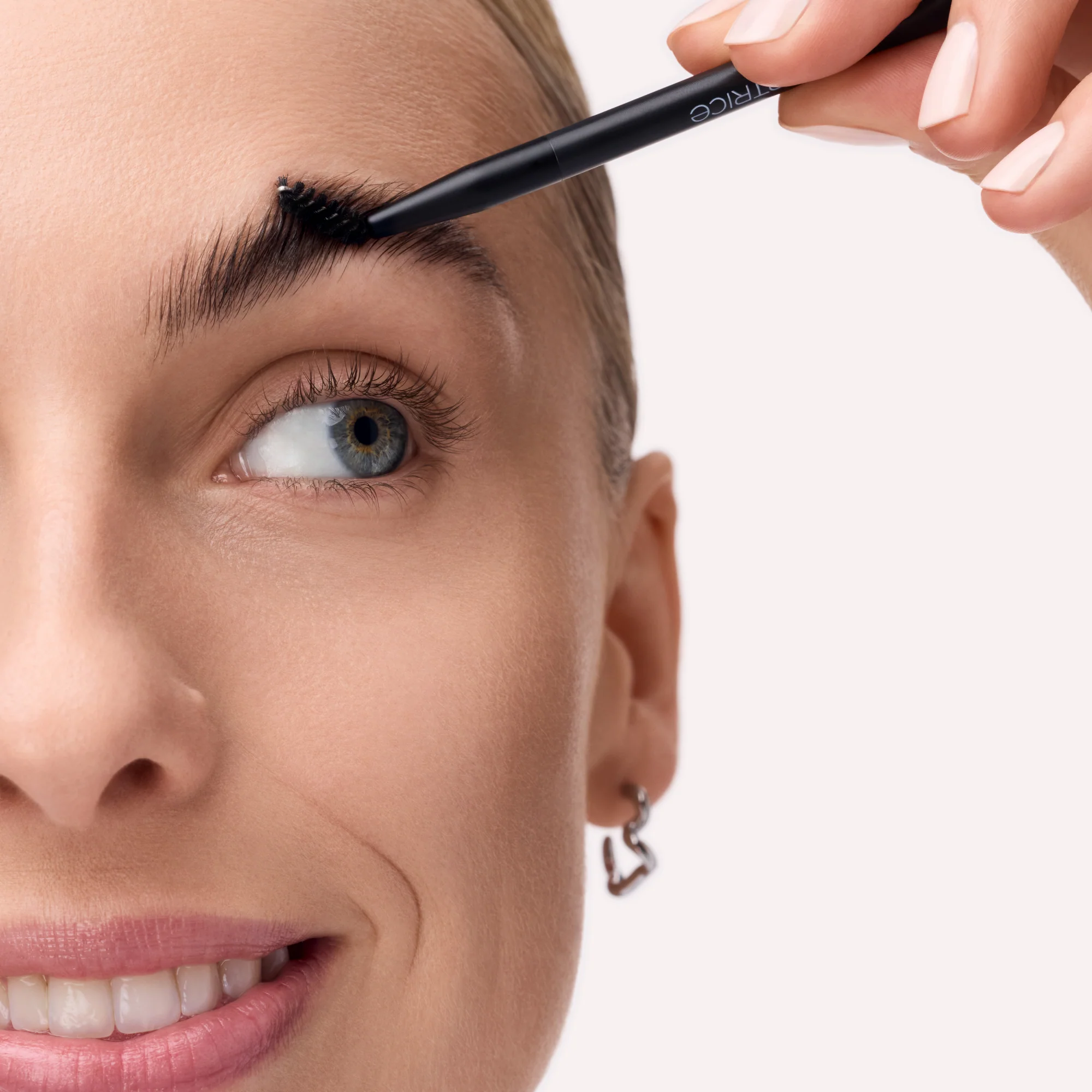 Lift & Laminate Brow Tool - Image 9