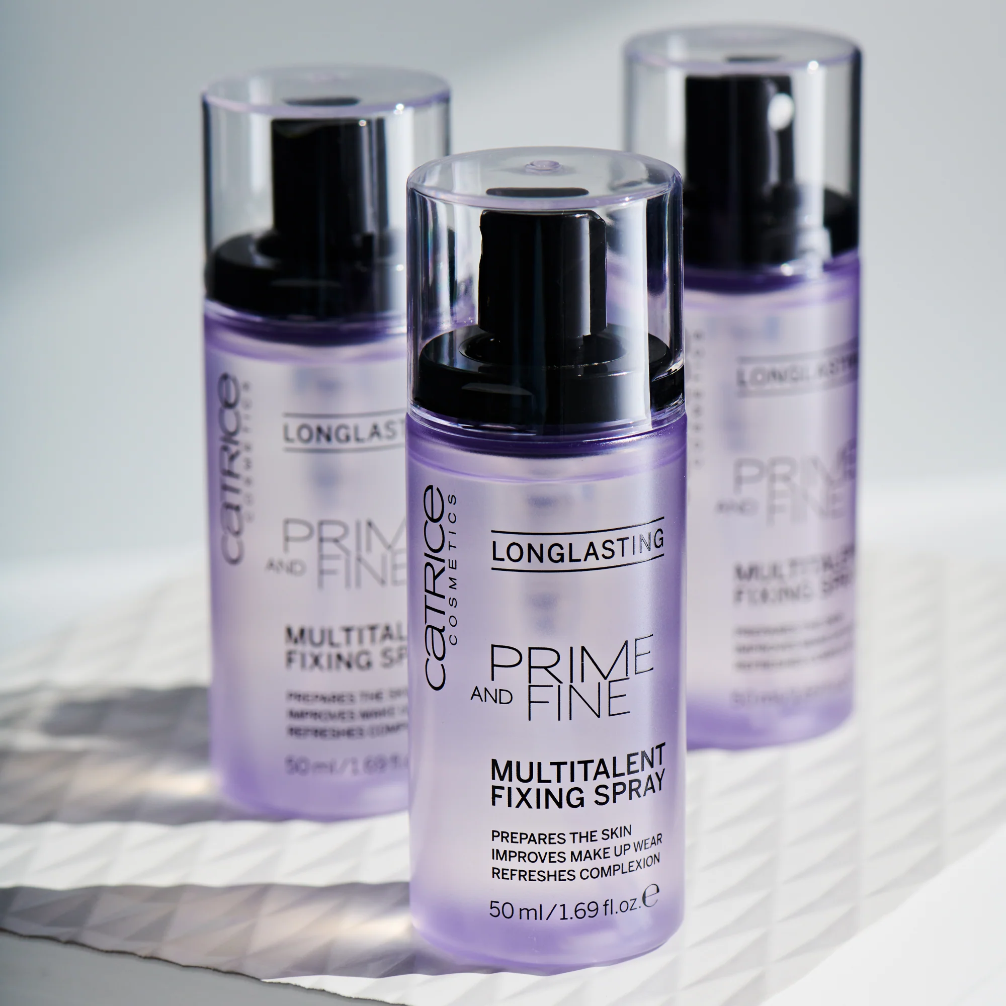 Prime And Fine Multitalent Fixing Spray - Image 3