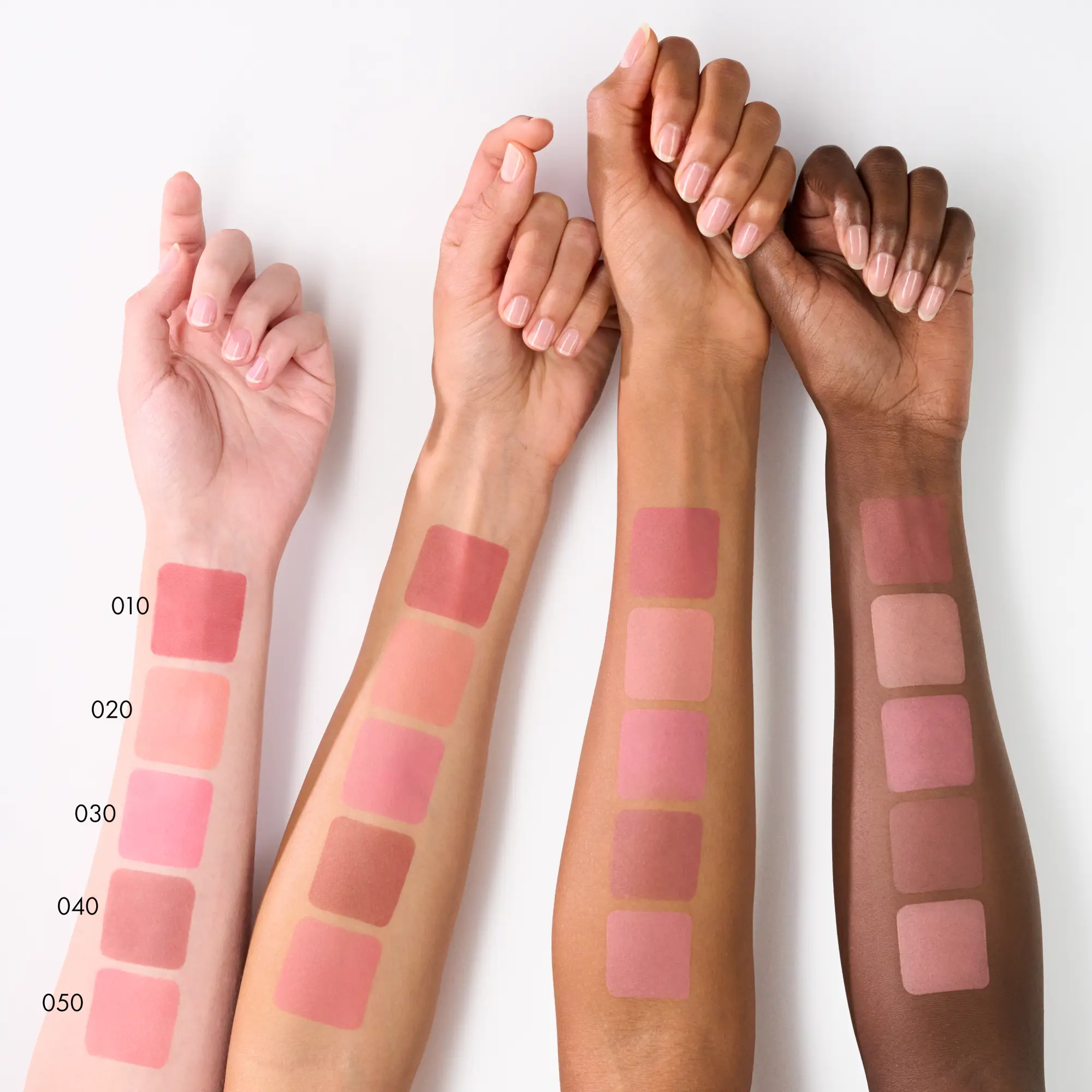 Velvet Pudding Blurring Blush 050 Strawberry Mochi - Image 3
