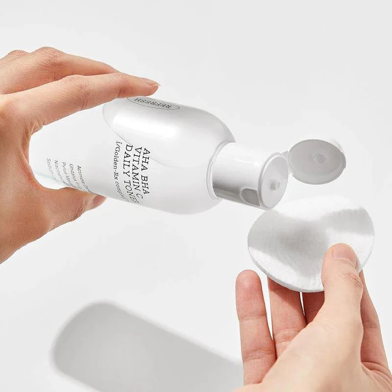 Refresh AHA BHA Vitamin C Daily Toner - Image 3