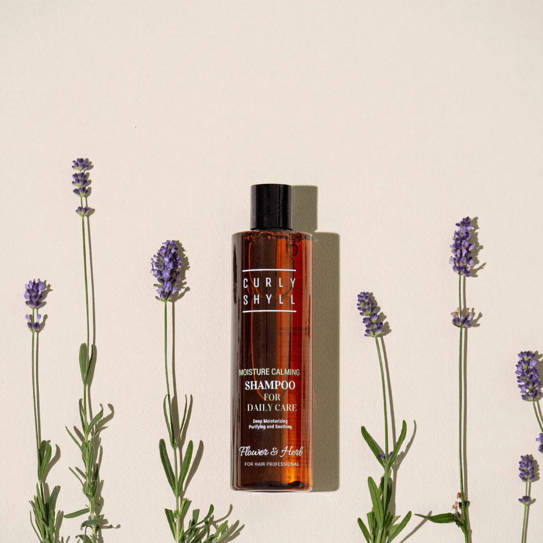 Moisture Calming Shampoo - Image 2