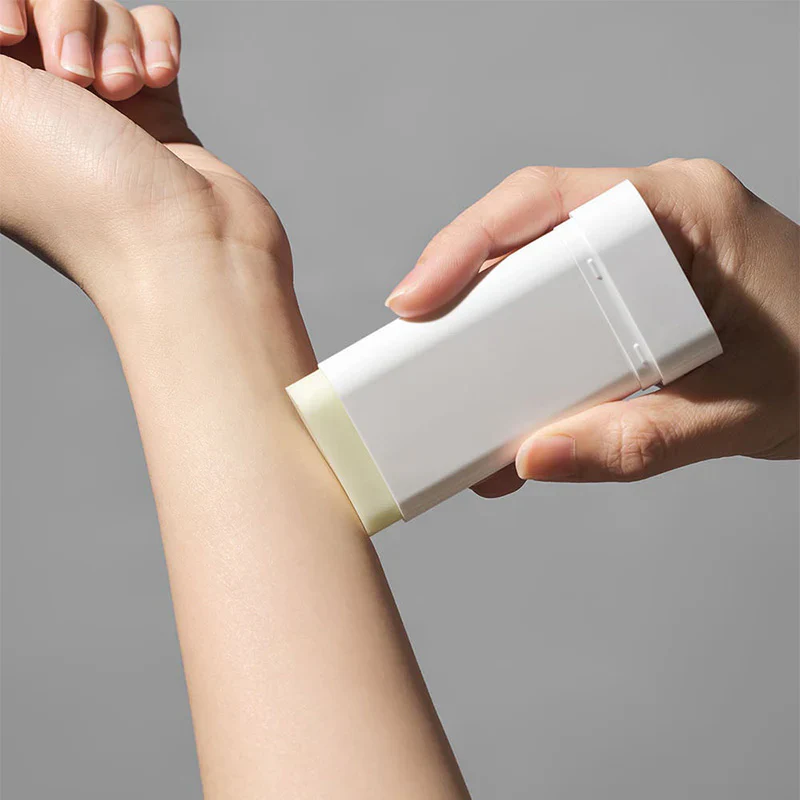 Airy Velvet Sun Stick SPF 50+PA++++ - Image 2