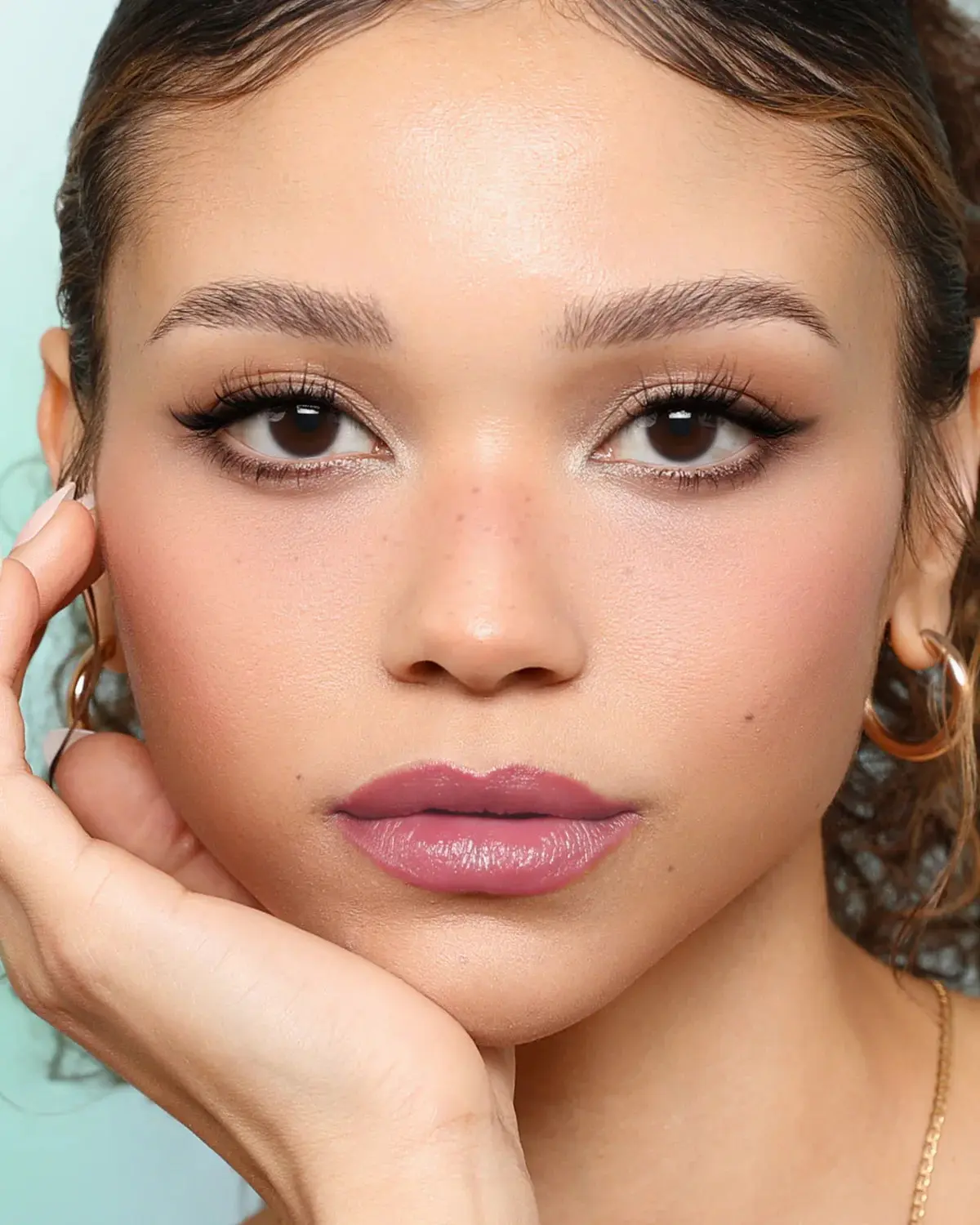Angel Satin Lipstick 002 Halo Glow - Image 3